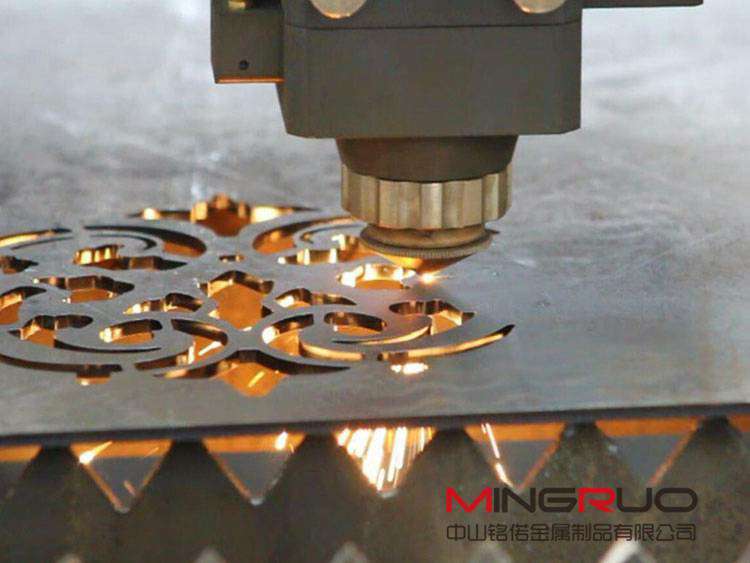 钣金加工中的激光切割到底是什么原理?-华体会体育-华体会体育·(中国)官方网站 钣金加工中的激光切割到底是什么原理?-华体会体育-华体会体育·(中国)官方网站