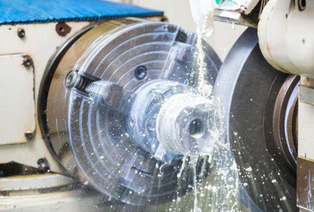 分析加工毛刺原因-华体会体育-华体会体育·(中国)官方网站